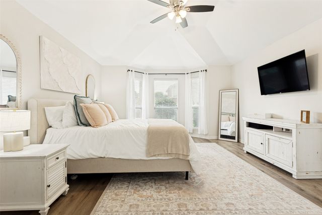 529 Lochwood Drive, Murphy, TX 75094