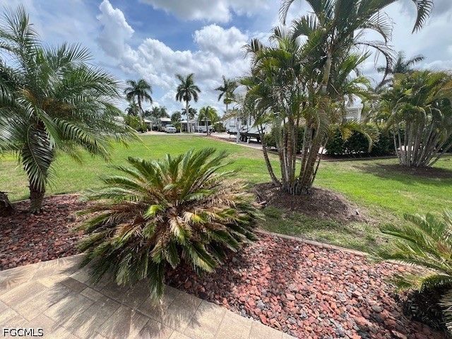 10268 Meadow Beauty TRL, Fort Myers, FL 33905