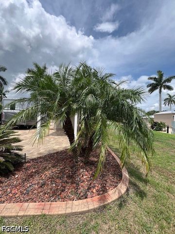 10268 Meadow Beauty TRL, Fort Myers, FL 33905