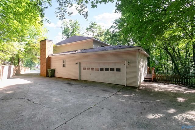 1702 Trey Terrace SE, Huntsville, AL 35802