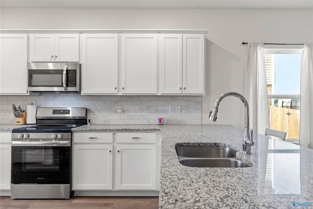 18675 Cottontail Lane, Athens, AL 35611