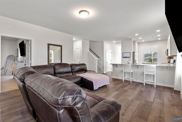 18675 Cottontail Lane, Athens, AL 35611