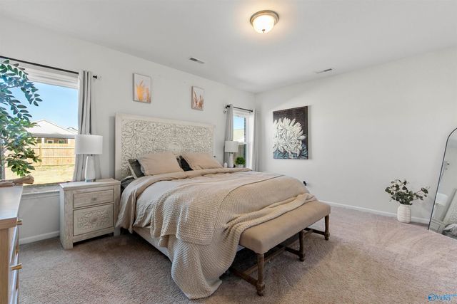 18675 Cottontail Lane, Athens, AL 35611