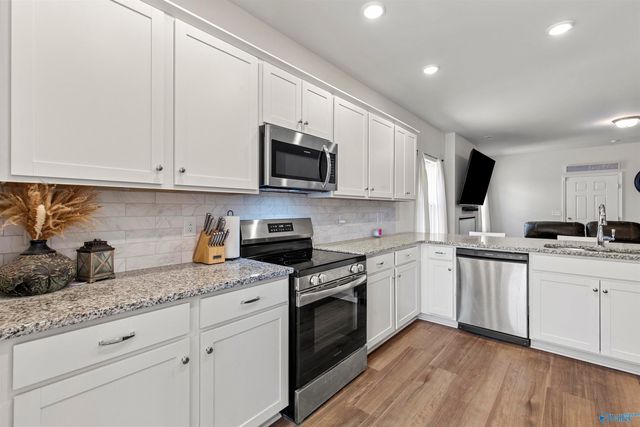 18675 Cottontail Lane, Athens, AL 35611