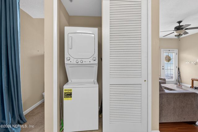 2200 MARSH HAWK Lane 403, Fleming Island, FL 32003