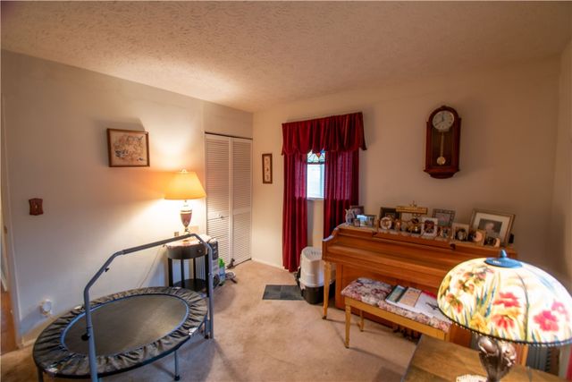 114 Sprucewood Circle, Geneva City, NY 14456