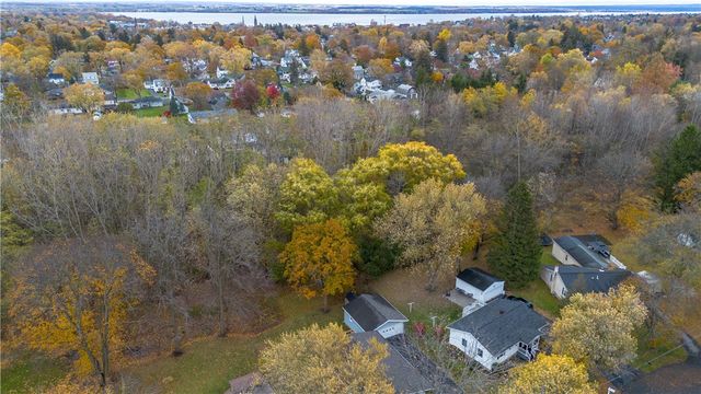 114 Sprucewood Circle, Geneva City, NY 14456