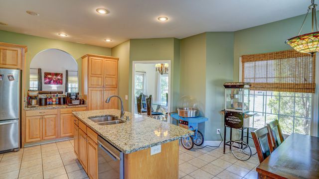 1828 Weaver Branch Rd, Piney Flats, TN 37686