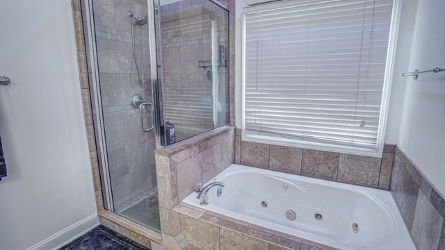 1828 Weaver Branch Rd, Piney Flats, TN 37686
