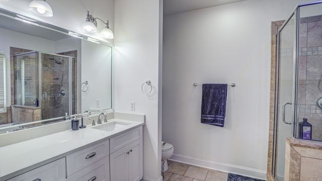 1828 Weaver Branch Rd, Piney Flats, TN 37686