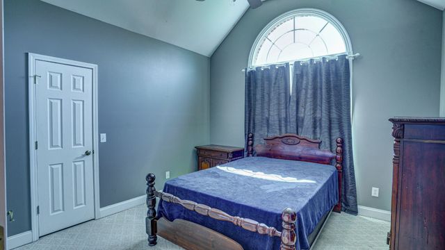 1828 Weaver Branch Rd, Piney Flats, TN 37686