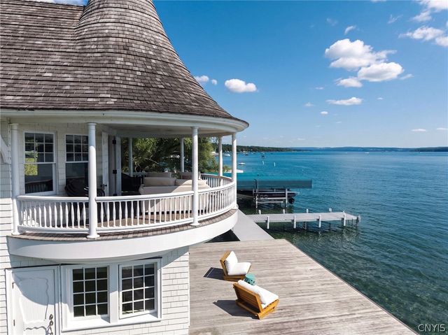 102 East Genesee Street, Skaneateles, NY 13152