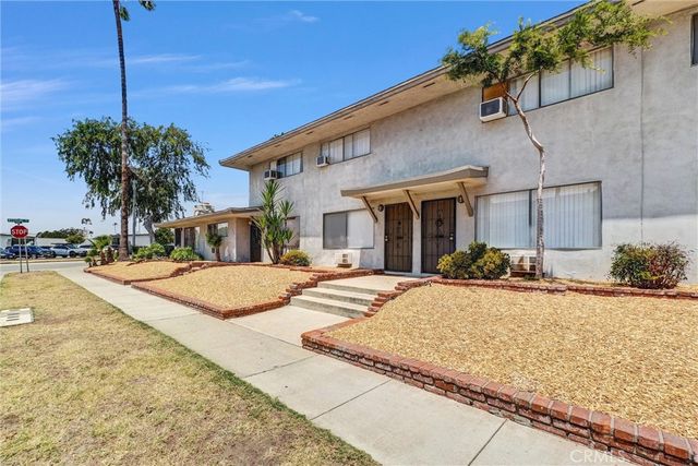 357 Amber Court, Upland, CA 91786
