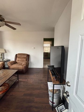 7717 Beech Avenue, Hammond, IN 46324