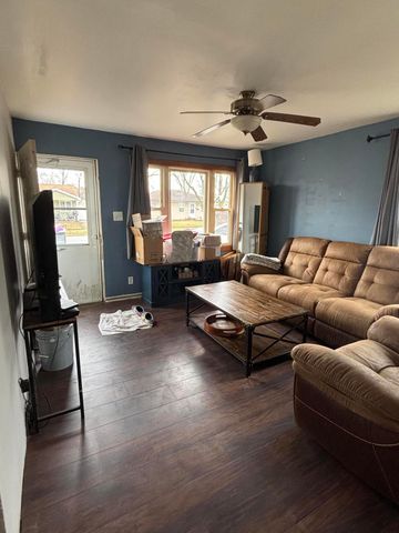 7717 Beech Avenue, Hammond, IN 46324