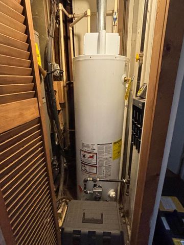 7717 Beech Avenue, Hammond, IN 46324