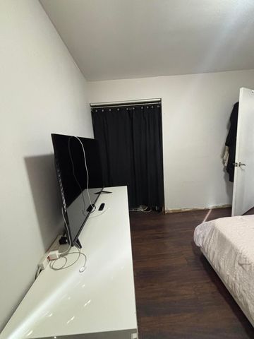 7717 Beech Avenue, Hammond, IN 46324