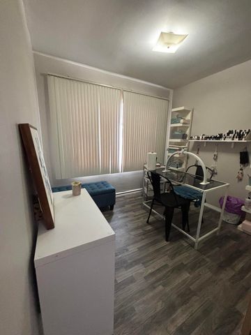 7717 Beech Avenue, Hammond, IN 46324