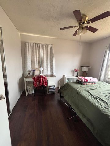 7717 Beech Avenue, Hammond, IN 46324