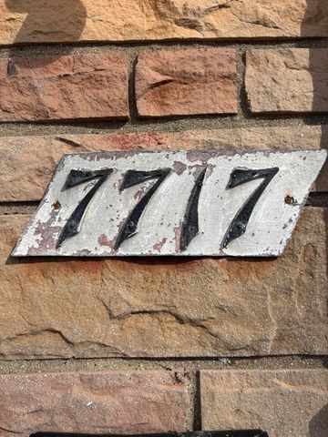 7717 Beech Avenue, Hammond, IN 46324