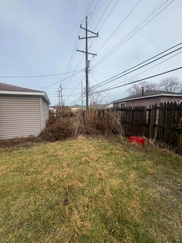 7717 Beech Avenue, Hammond, IN 46324