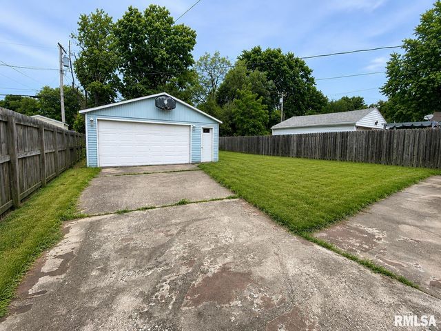 1721 N 21ST Street, Springfield, IL 62702