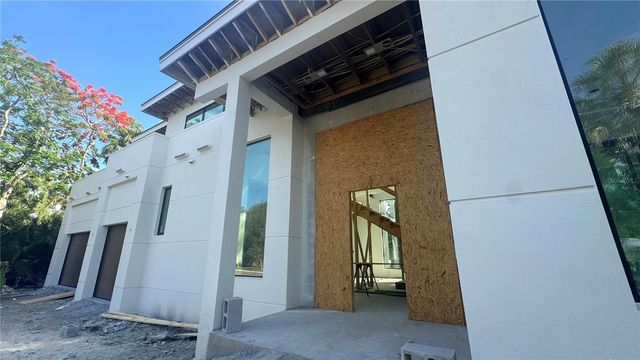 2100 MCCLELLAN PARKWAY, Sarasota, FL 34239