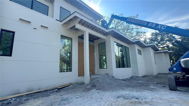 2100 MCCLELLAN PARKWAY, Sarasota, FL 34239