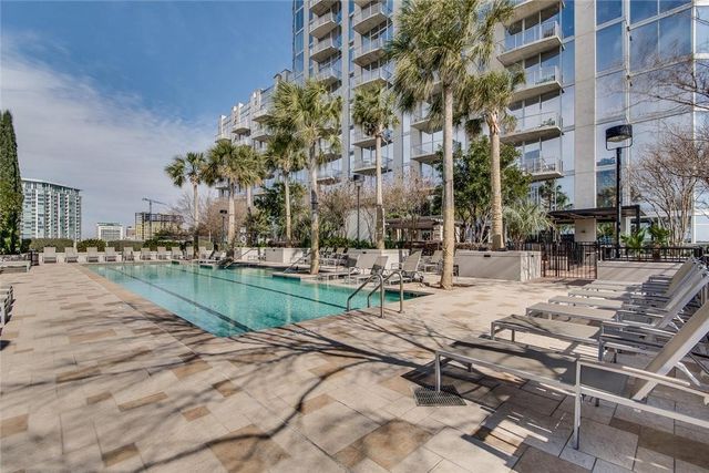 360 Nueces ST 1210, Austin, TX 78701