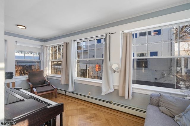 631 Union Ave, Elizabeth City, NJ 07208