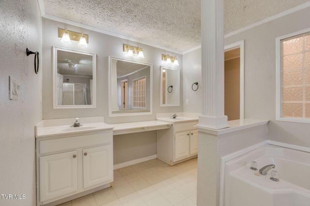 1872 South Hwy 81, Jonesborough, TN 37659