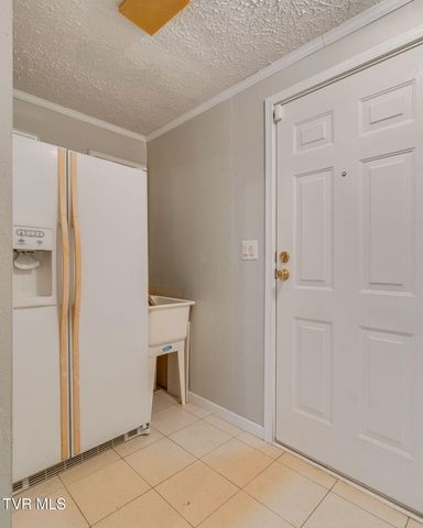 1872 South Hwy 81, Jonesborough, TN 37659