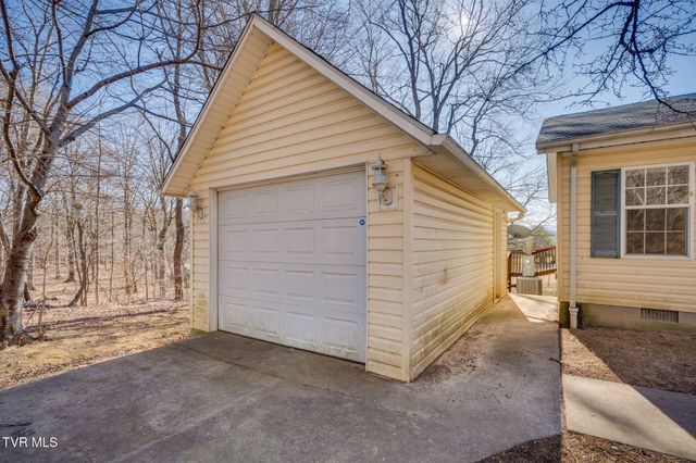 1872 South Hwy 81, Jonesborough, TN 37659