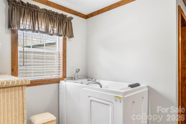 719 Smyre Road, Zirconia, NC 28790