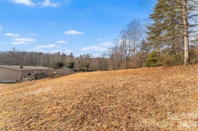 719 Smyre Road, Zirconia, NC 28790
