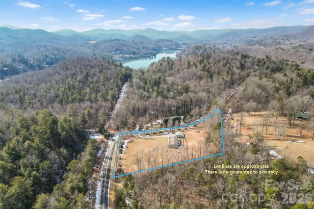 719 Smyre Road, Zirconia, NC 28790