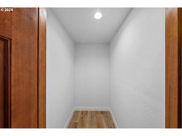 57555 PARKERSBURG Rd, Bandon, OR 97411