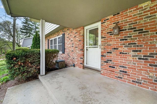 5705 Indian Trace, Madison, WI 53716