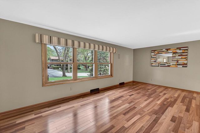 5705 Indian Trace, Madison, WI 53716