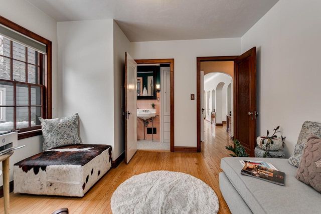 803 W PROSPECT AVENUE, Appleton, WI 54914