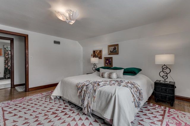 803 W PROSPECT AVENUE, Appleton, WI 54914