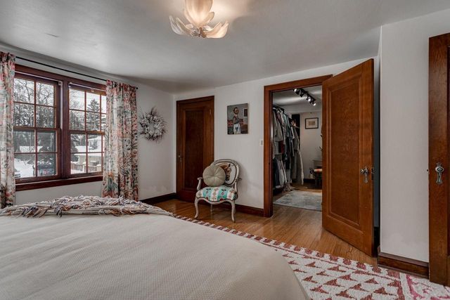 803 W PROSPECT AVENUE, Appleton, WI 54914