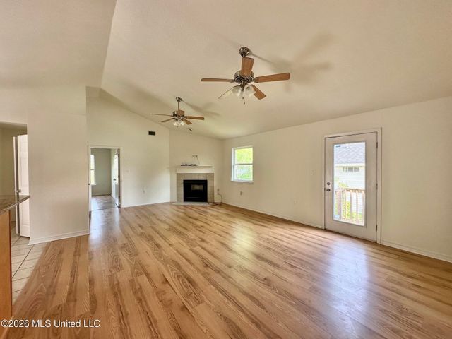 203 Pinewood Drive, Pass Christian, MS 39571