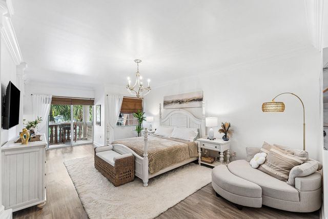 19 Hendricks Isle, Fort Lauderdale, FL 33301
