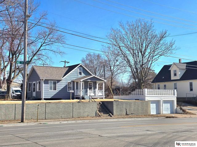 4359 S 42nd Street, Omaha, NE 68107