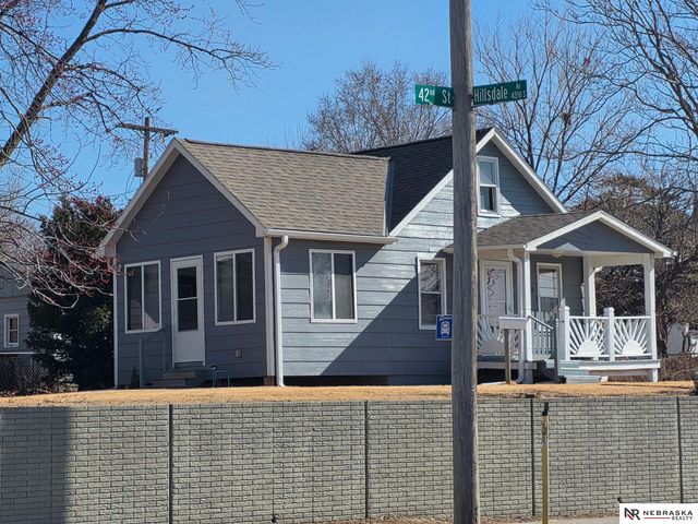 4359 S 42nd Street, Omaha, NE 68107