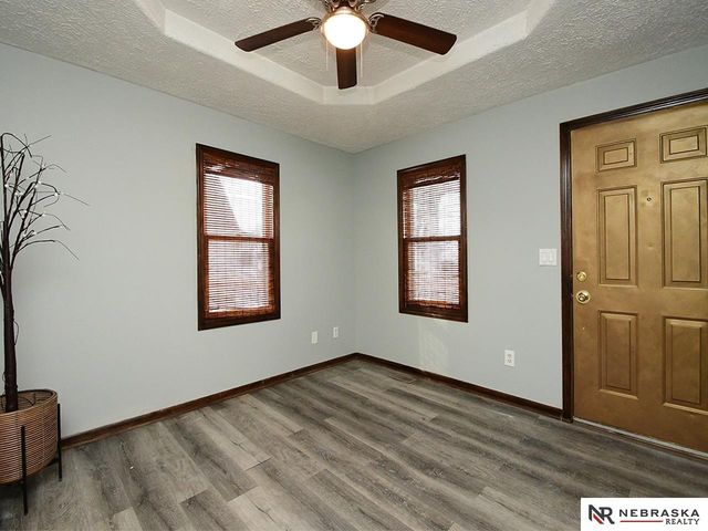 4359 S 42nd Street, Omaha, NE 68107