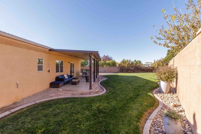 390 W 170 N, La Verkin, UT 84745