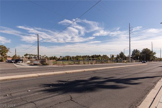 3842 East Patrick Lane, Las Vegas, NV 89120