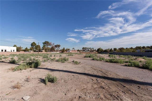 3842 East Patrick Lane, Las Vegas, NV 89120